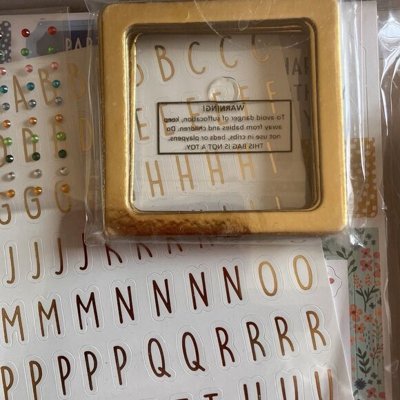 Violet Studio Essentials Collection Ultimate Card Making Kit Over 350 Pieces - Picture 3 of 10